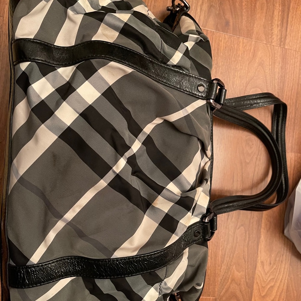 Burberry nova check AUTHENTIC diaper bag